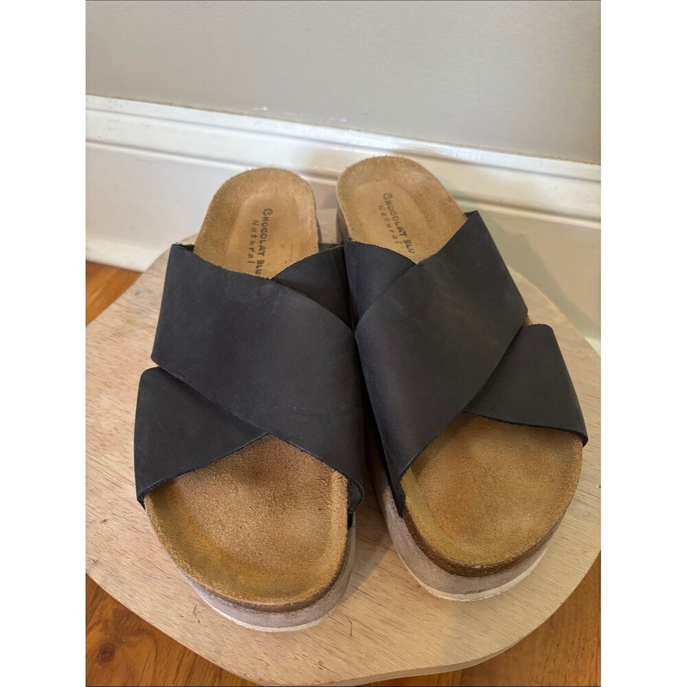 Chocolat Blu Women's Black Crisscross Slide Sandals size 39